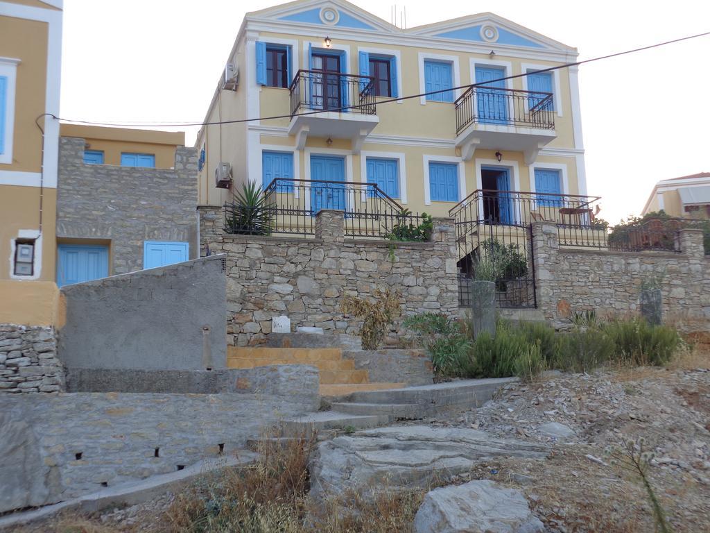 Symi Sun Apartments Экстерьер фото
