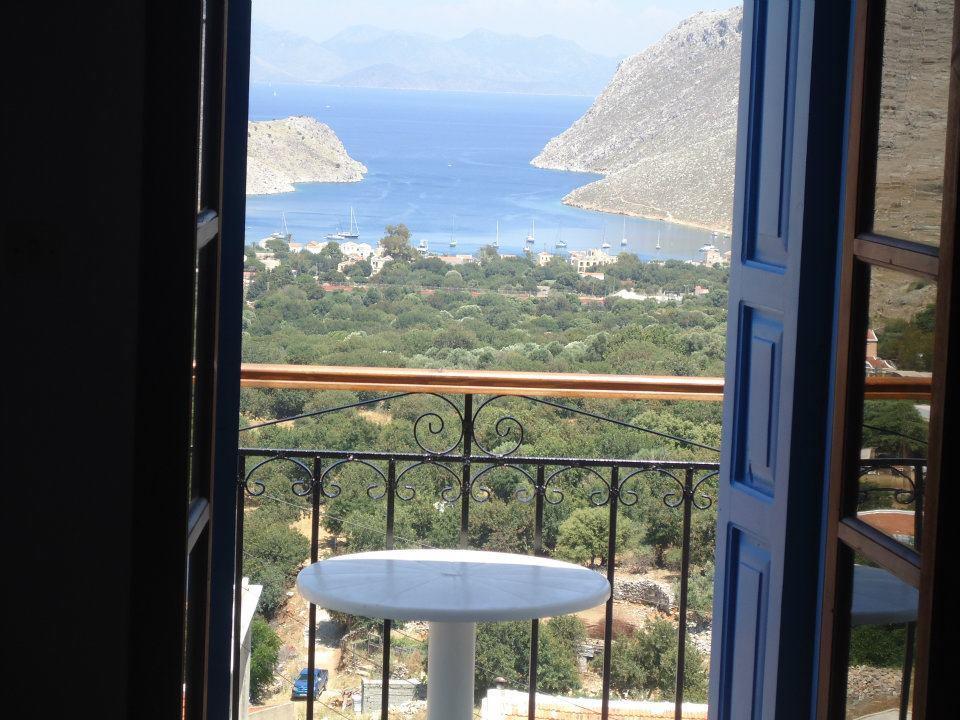 Symi Sun Apartments Экстерьер фото